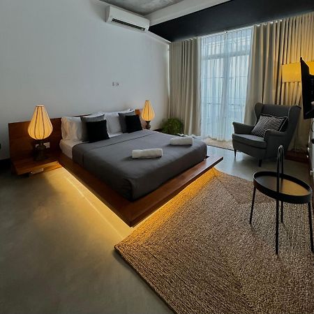 Studio 33 Шрі-Джаяварденепура-Котте Екстер'єр фото